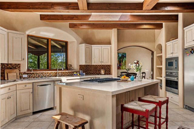13 Sundance Circle, Santa Fe, NM 87506