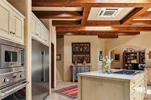 13 Sundance Circle, Santa Fe, NM 87506