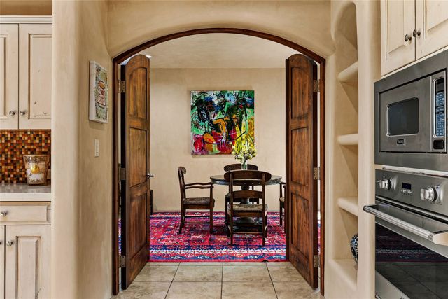 13 Sundance Circle, Santa Fe, NM 87506