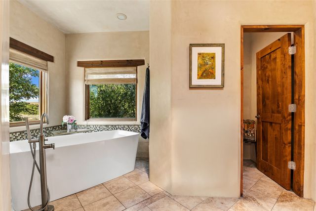 13 Sundance Circle, Santa Fe, NM 87506