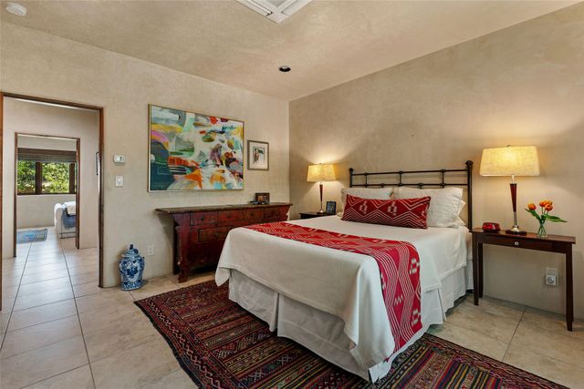 13 Sundance Circle, Santa Fe, NM 87506