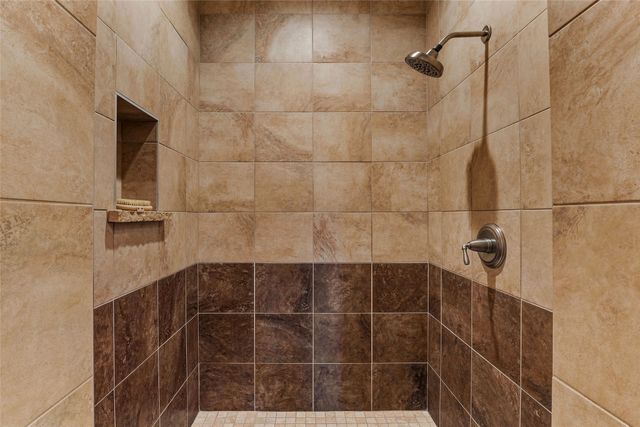 13 Sundance Circle, Santa Fe, NM 87506