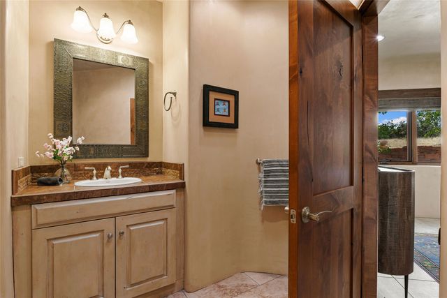 13 Sundance Circle, Santa Fe, NM 87506