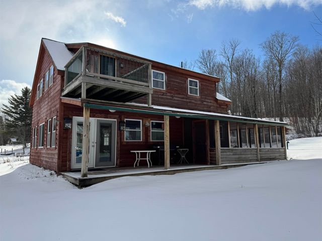 24 West Shore Drive, Tinmouth, VT 05773