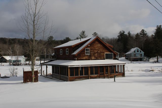24 West Shore Drive, Tinmouth, VT 05773