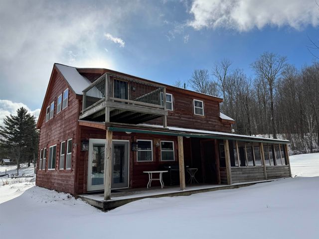 24 West Shore Drive, Tinmouth, VT 05773