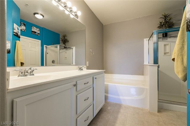 3975 North Hualapai Way 210, Las Vegas, NV 89129