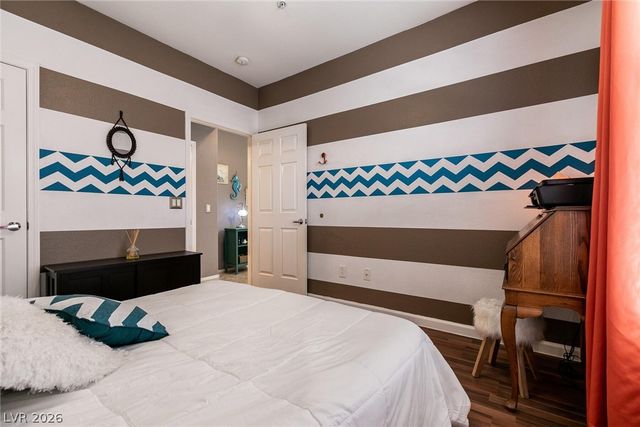 3975 North Hualapai Way 210, Las Vegas, NV 89129