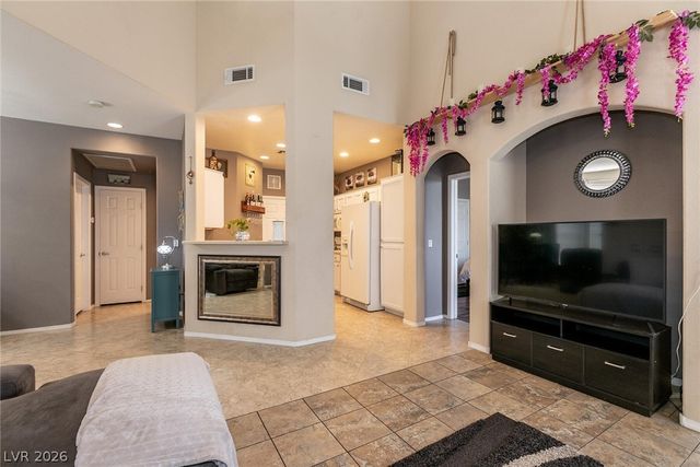 3975 North Hualapai Way 210, Las Vegas, NV 89129