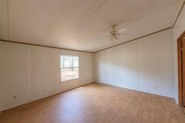 17256 Countrywood, Lindale, TX 75771