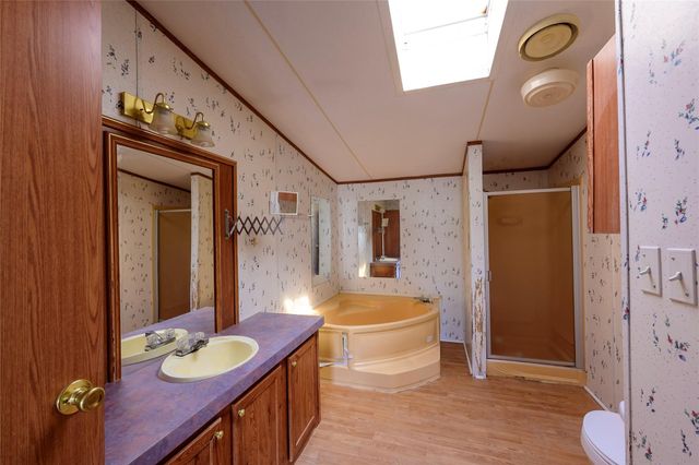 17256 Countrywood, Lindale, TX 75771
