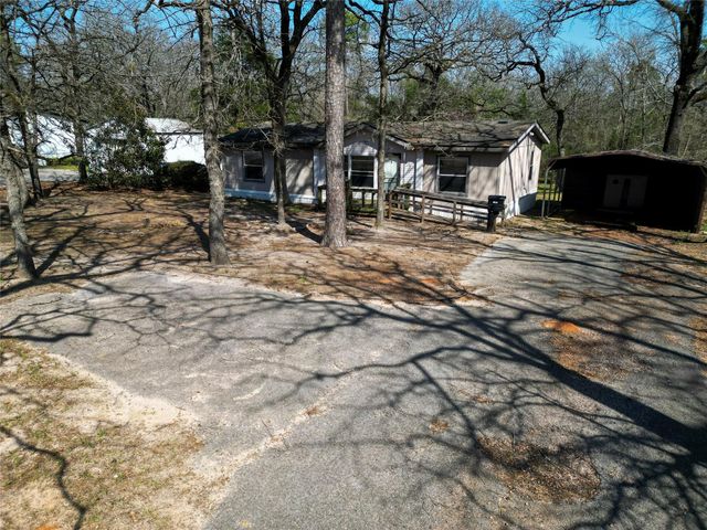17256 Countrywood, Lindale, TX 75771