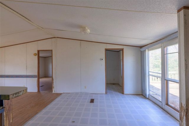 17256 Countrywood, Lindale, TX 75771