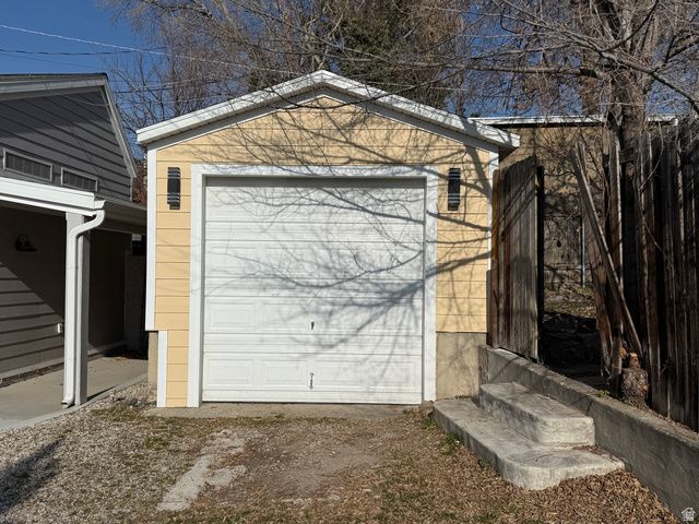 419 N H ST, Salt Lake City, UT 84103