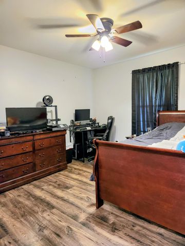 20 Allie Lane, Stanton, KY 40380