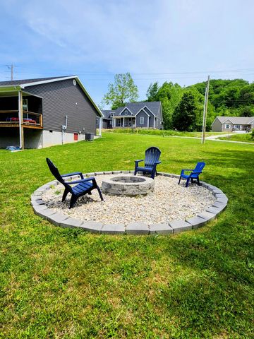 20 Allie Lane, Stanton, KY 40380