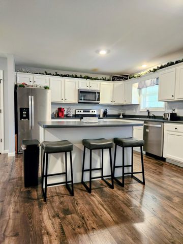 20 Allie Lane, Stanton, KY 40380