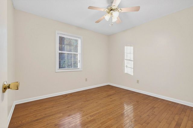 930 Tri Circle NE, Cleveland, TN 37312