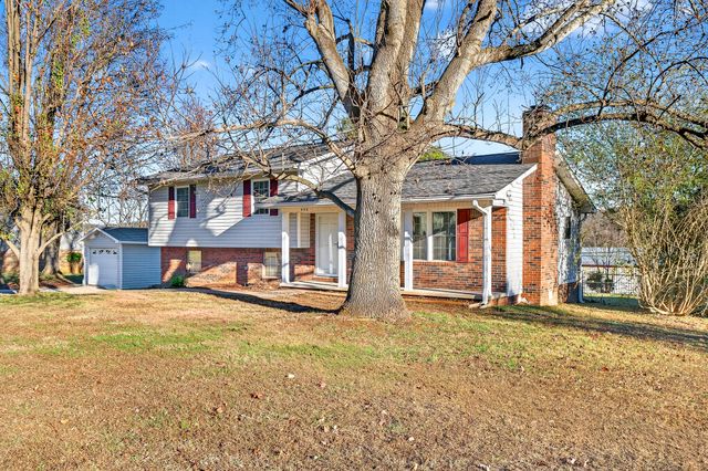 930 Tri Circle NE, Cleveland, TN 37312