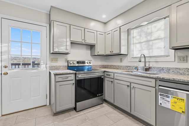 930 Tri Circle NE, Cleveland, TN 37312