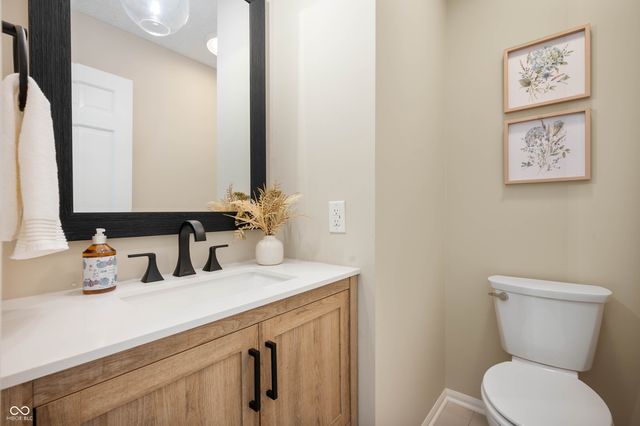 12040 Kemp Circle, Indianapolis, IN 46229