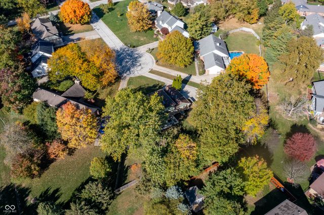 12040 Kemp Circle, Indianapolis, IN 46229