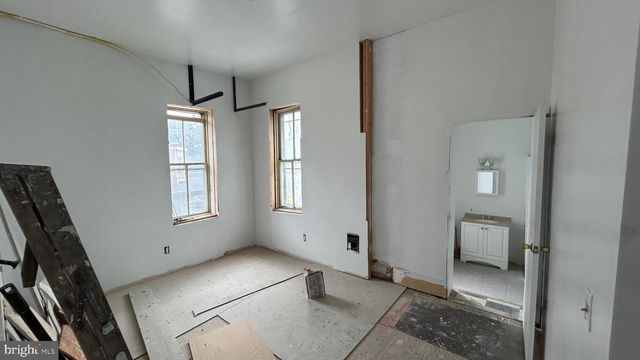 400 N 6TH ST, Reading, PA 19601