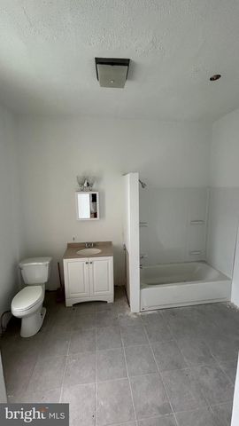 400 N 6TH ST, Reading, PA 19601