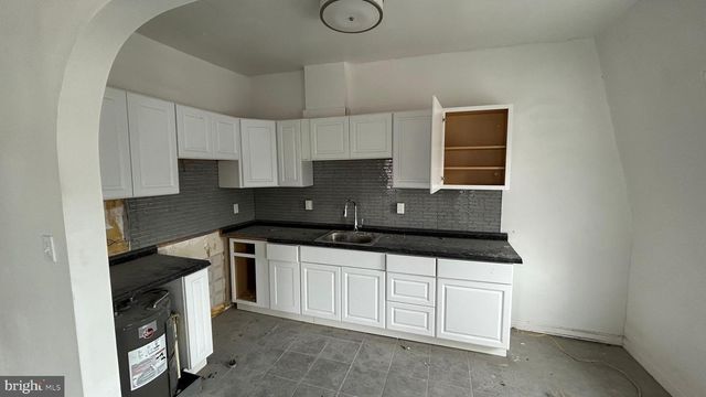 400 N 6TH ST, Reading, PA 19601