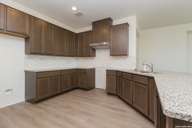 2520 Chronos Drive, San Antonio, TX 78245