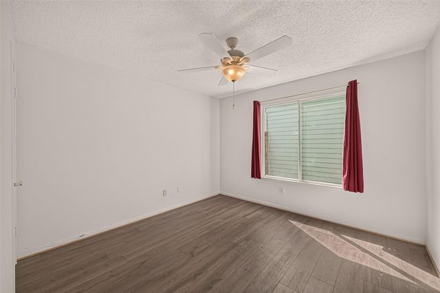 12838 Ashford Knolls Drive, Houston, TX 77082
