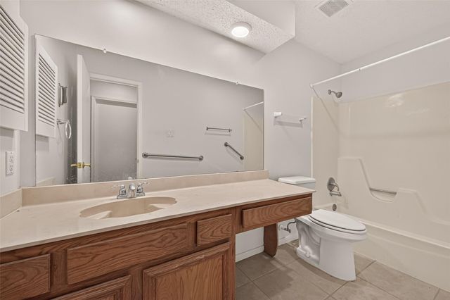 12838 Ashford Knolls Drive, Houston, TX 77082