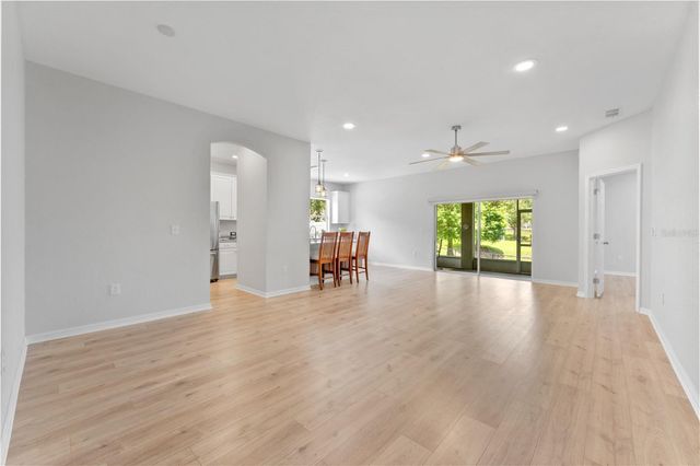 6052 CHAMPIONS GATE BOULEVARD, Zephyrhills, FL 33541