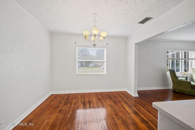 5749 CEDAR PARK Lane, Jacksonville, FL 32210