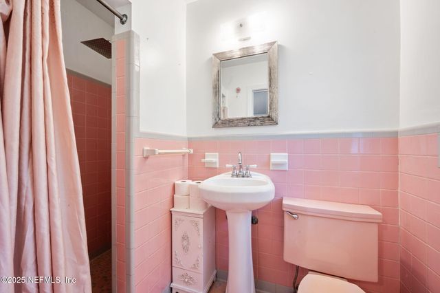 5749 CEDAR PARK Lane, Jacksonville, FL 32210