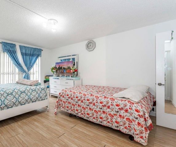 4174 Inverrary Dr 202, Lauderhill, FL 33319