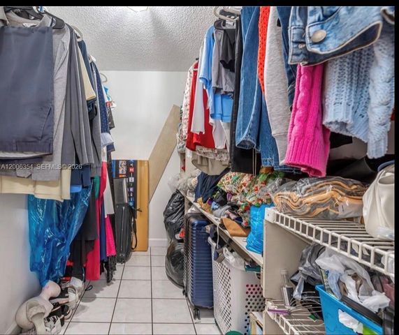 4174 Inverrary Dr 202, Lauderhill, FL 33319