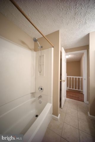 5935 SPRUCE RUN CT, Centreville, VA 20121