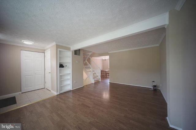 5935 SPRUCE RUN CT, Centreville, VA 20121