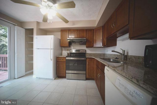 5935 SPRUCE RUN CT, Centreville, VA 20121