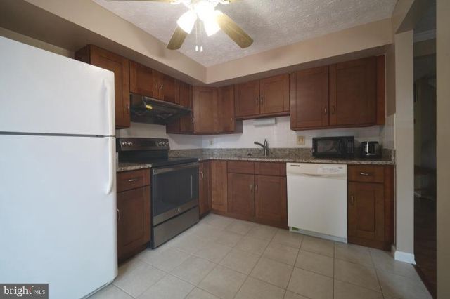 5935 SPRUCE RUN CT, Centreville, VA 20121