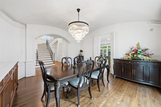 4923 Palmetto Street, Bellaire, TX 77401