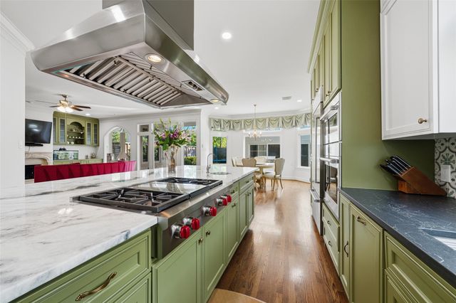 4923 Palmetto Street, Bellaire, TX 77401