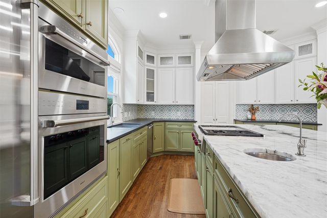 4923 Palmetto Street, Bellaire, TX 77401