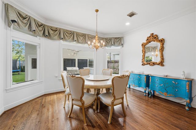 4923 Palmetto Street, Bellaire, TX 77401