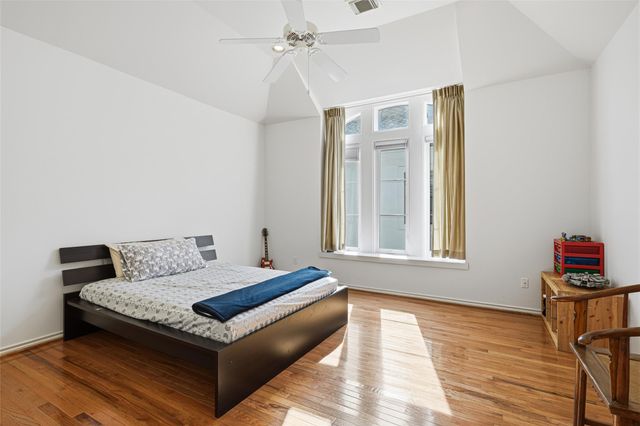 4923 Palmetto Street, Bellaire, TX 77401