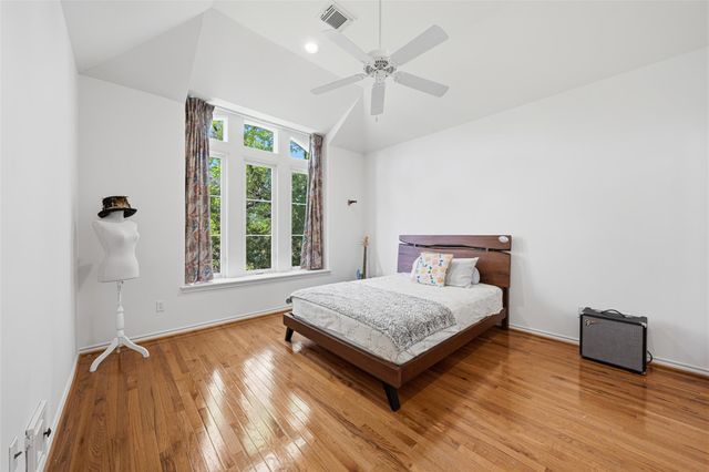 4923 Palmetto Street, Bellaire, TX 77401