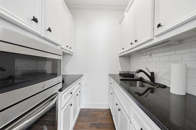 4923 Palmetto Street, Bellaire, TX 77401