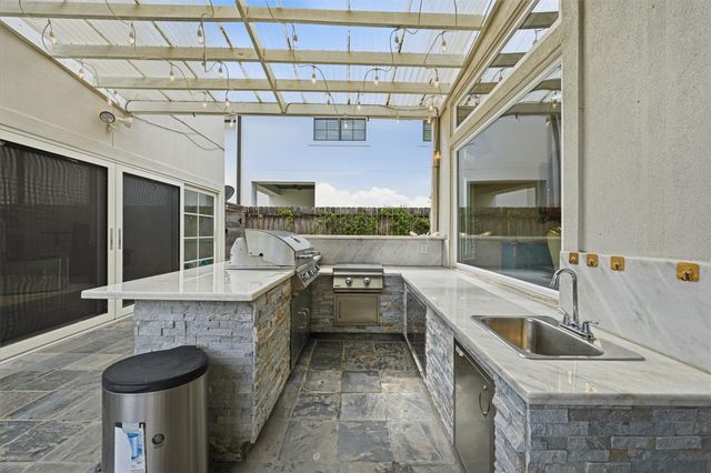 4923 Palmetto Street, Bellaire, TX 77401