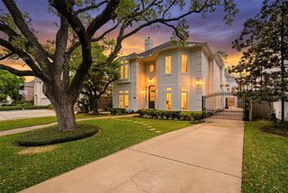 4923 Palmetto Street, Bellaire, TX 77401